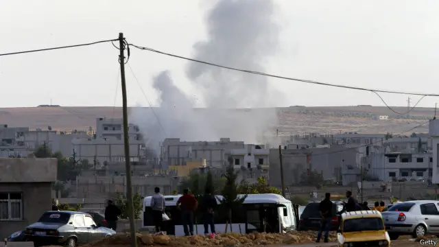 أضحى تنظيم الدولة الاسلامية بعد 2-3 كيلومترات عن كوباني