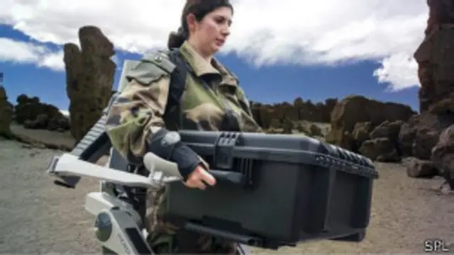 Экзоскелет