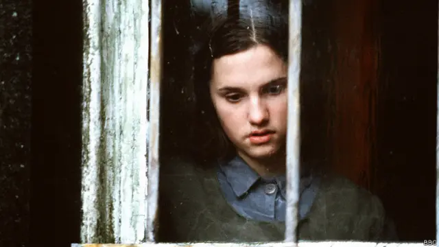 Ruth Bradley en "Pecadoras" de la BBC