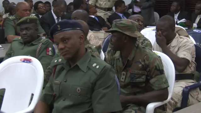 ملزمان پر نائجیریا کی فوج کے ساتویں ڈویژن کے افسران کے خلاف بغاوت کی سازش کا الزام لگایا گیا۔