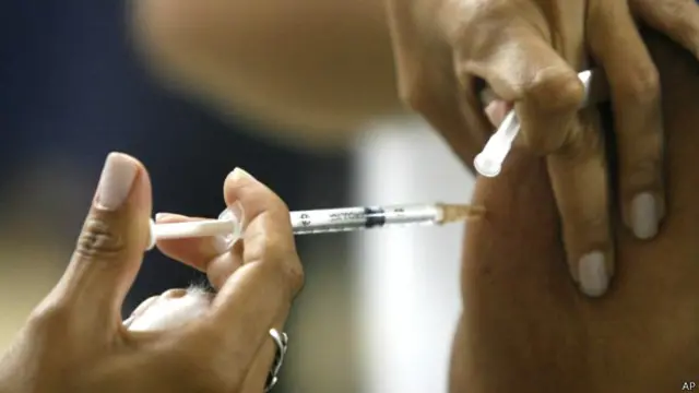 Políticos debatem orçamento dedicado à saúde