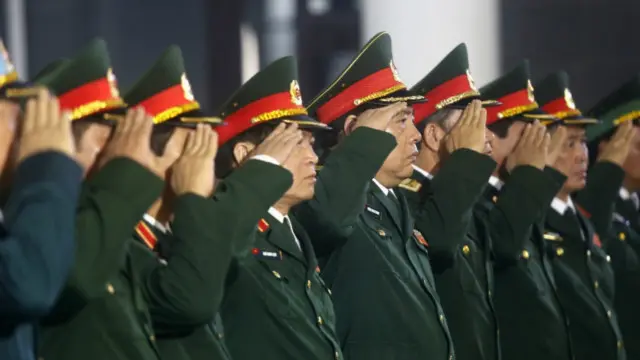 Tại sao quân đội phải trung thành với Đảng trước tiên?