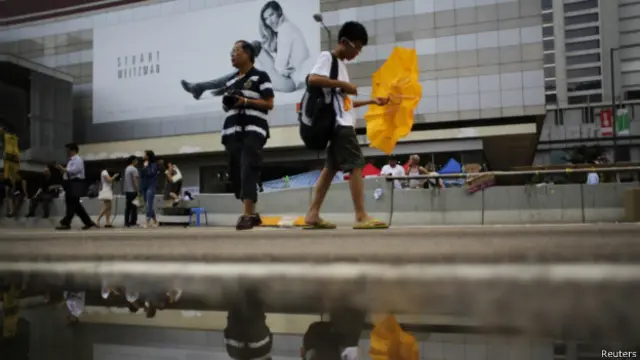 демонстранты в Гонконге