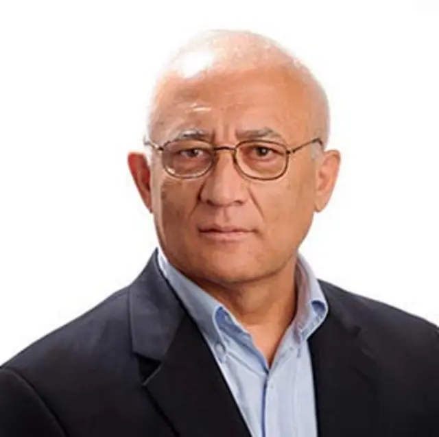 به باور کمال عبدالله‌اف دو کشور تاجیکستان و ازبکستان می‌توانند روابط خود را از راه تشکیل دولت فدرال، شبیه دو کشور روسیه و روسیه‌سفید بهبود بخشند