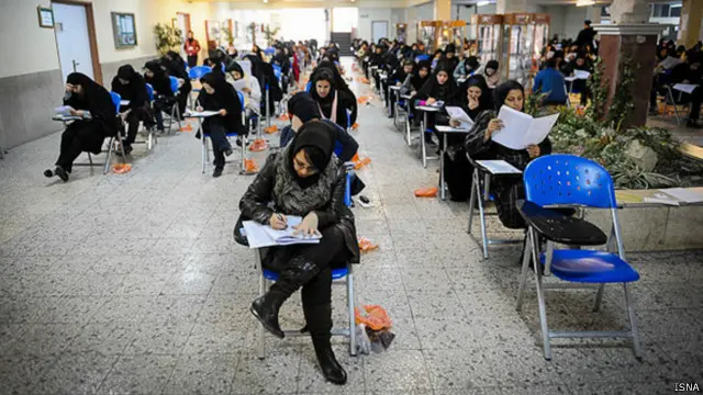 بخشی از موسسههای آموزش عالی ایران تنها از بین داوطلبان زن دانشجو میپذیرند