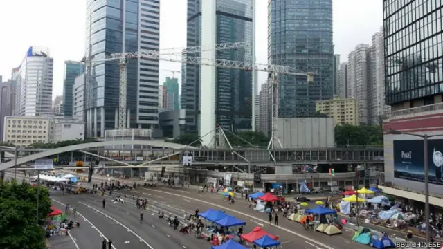 Đường phố Hong Kong đã yên bình vào sáng thứ Bảy