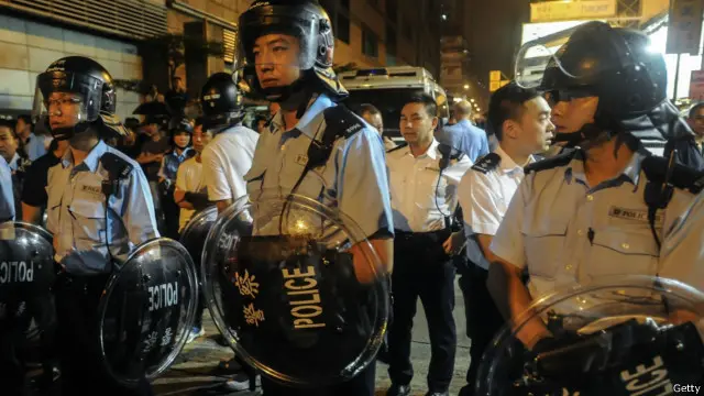 پولیس نے مظاہرین پر حملوں کی سازش میں شامل ہونے کے الزامات کی تردید کی ہے