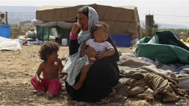 لاجئون سوريون