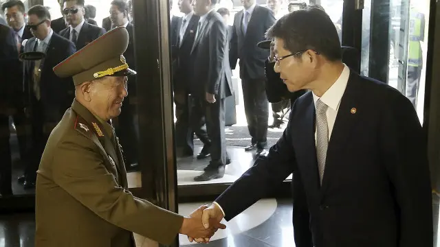 දෙරටේ ඉහළ මට්ටමේ නායකයන් 