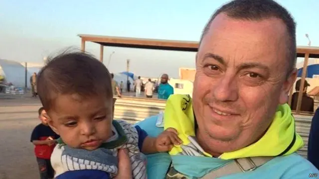 الن هنینگ، شهروند بریتانیایی، به دست گروه "دولت اسلامی" در سوریه کشته شد