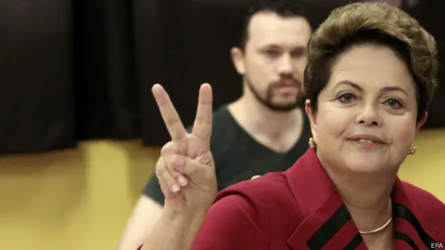 Dilma Rousseff vota