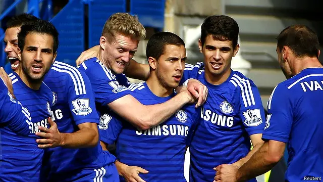 أحرز هازارد الهدف الأول من ضربة جزاء 