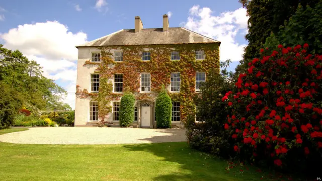 'द न्यूफोर्ज हाउस'