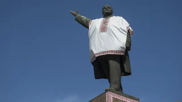 неспокійний схід