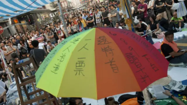 占中的“雨伞行动”