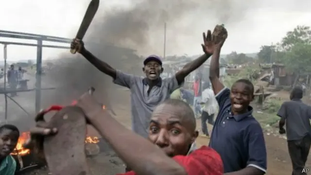 أعمال العنف التي وقعت في كينيا عقب انتخابات2007 أسفرت عن مقتل 1200 شخص وتشريد مئات الآلاف