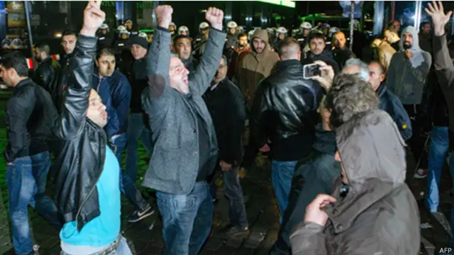 شارك 400 كرديا في مظاهرة هامبورغ