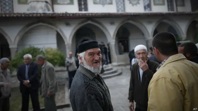 За даними Мустафи Джемілєва, після анексії Криму зникли безвісти 18 кримських татар