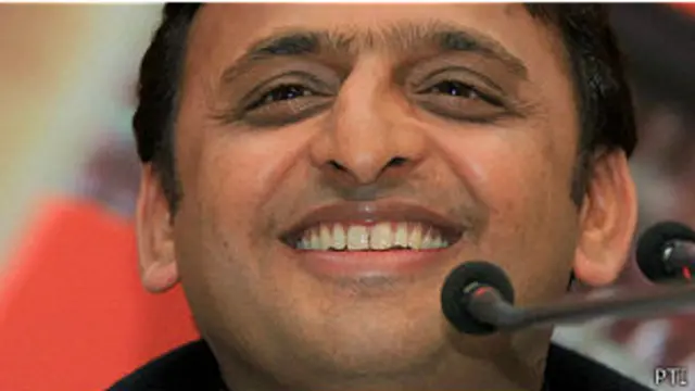 अखिलेश यादव