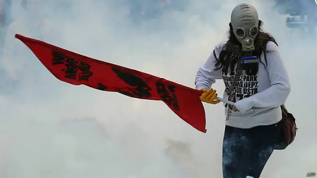 Protesta en Ankara por la inacción del gobierno turco ante la ofensiva de EI en Kobane