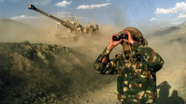 بھارت کی طرف سے ظاہر کیے جانے والے رد عمل پر خود سرحد کے قریب رہنے والے بھارتی شہری بھی حیران ہیں