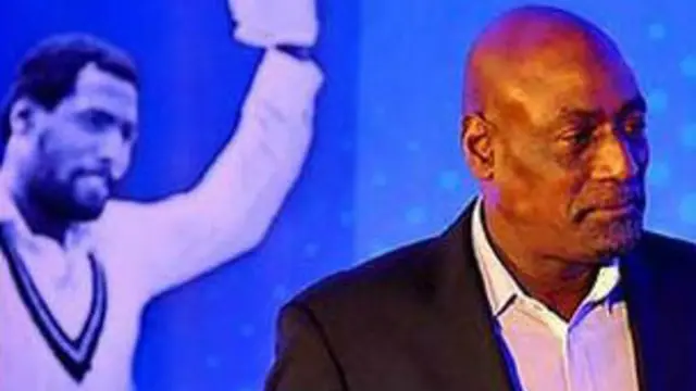 විවේචන එල්ල කල යුත්තේ නිසියාකාරව සහ පුළුල් ලෙස සොයා බැලීමෙන් - ශ්රීමත් විවියන් රිචර්ඩ්ස්