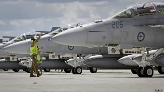 澳洲超级大黄蜂战机