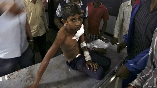 जम्मू के एक अस्पताल में गोलीबारी में घायल बच्चा