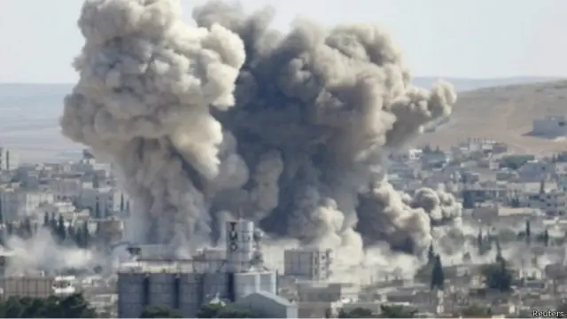 AS dan Inggris khawatir serangan udara tidak akan mampu mempertahankan Kobane.