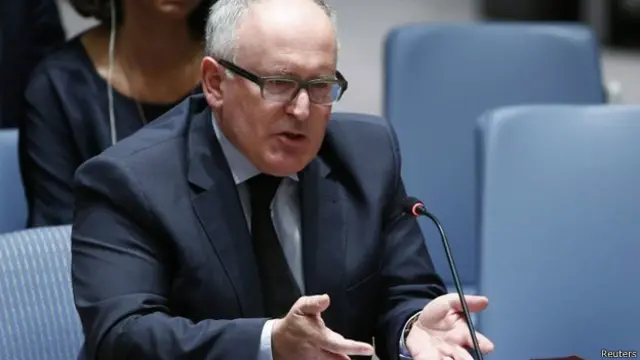 ولندیزی وزیرِخارجہ فرنس تیمر منس کے اقوامِ متحدہ میں خطاب کے دوران اس حادثے کی تصویر کشی پر مقامی میڈیا میں انھیں تنقید کا نشانہ بنایا جا رہا ہے