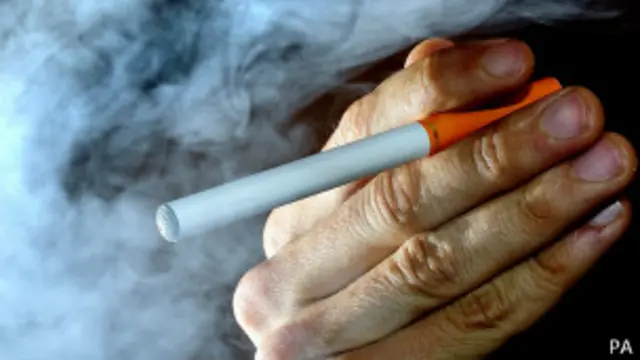 ई-सिगरेट छुड़वा सकती है धूम्रपान की लत