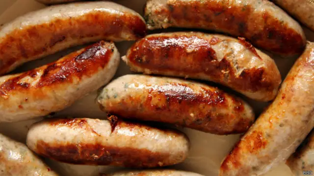 Из-за роста цен на мясное сырье дорожает и колбасная продукция