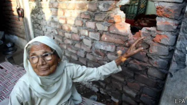 भारतीय महिला, सीमा पर फ़ायरिग