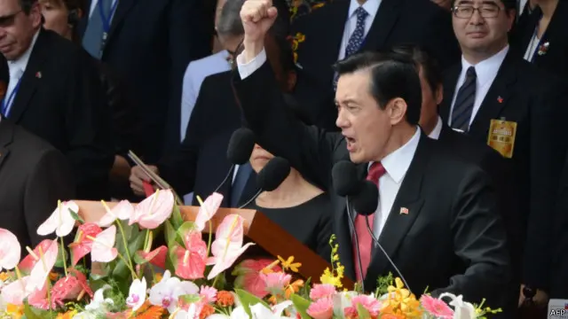 馬英九:,讓一部份人先民主起來