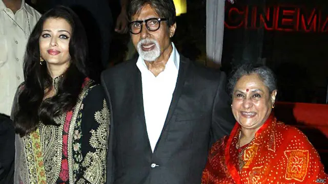 72ویں سالگرہ کے موقعے پر امیتابھ کے اہل خانہ کی فیملی تصویریں لی گئیں