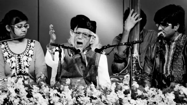 अब्दुल राशिद खान, हिन्दुस्तानी शास्त्रीय संगीत