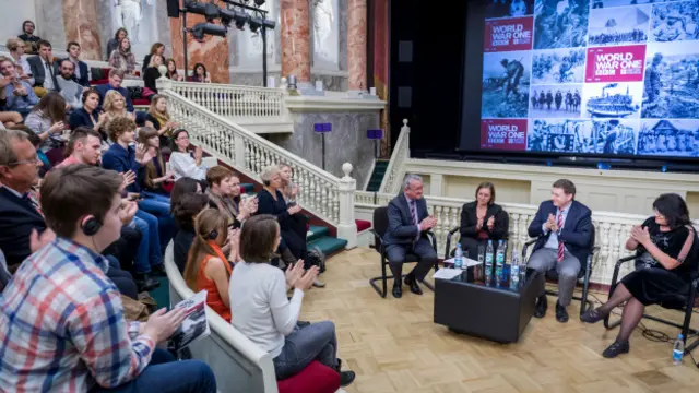 Дискуссия на тему "Первая мировая война и Россия" в Эрмитажном театре, Санкт-Петербург, 9 октября 2014 г.