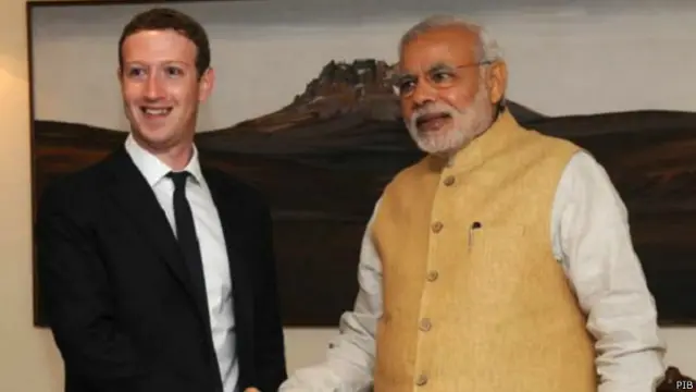 मोदी और जुकरबर्ग
