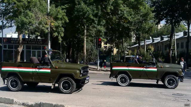 Мамлакат бўйлаб ҳуқуқ-тартибот ходимлари қочоқ маҳкумни қидиришга жалб қилингани айтилмоқда