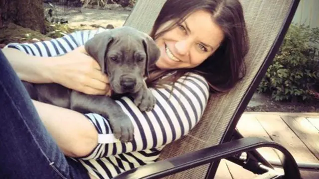 بریتانی مینارد پس از آنکه در یک ویدیوی کوتاه از شرایط دشوار خود سخن گفت توجه بسیاری از رسانهها را به خود جلب کرد