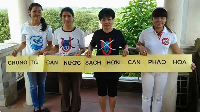 Cũng có độc giả chia sẻ ảnh trên BBC nói pháo hoa chưa phải là nhu cầu thiết thực.