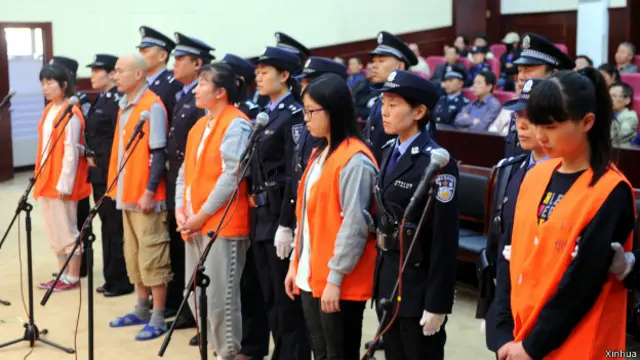 Приговоренные к смерти члены запрещенной секты в Китае 