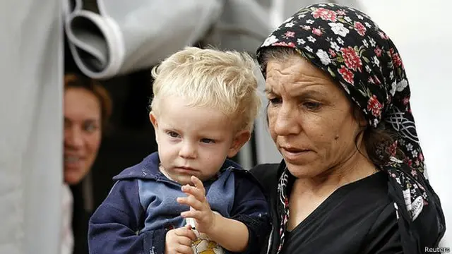 بیش از دویست هزار کرد کوبانی به ترکیه پناه برده‌اند