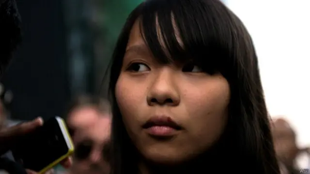 学民思潮成员周庭（1/10/2014）