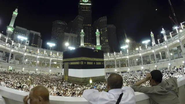 ’مسلمانوں کو حج کے لیے سبسڈی کی ضرورت نہیں ہے۔ اگر ان کی مدد کرنی ہے تو ان کی تعلیم اور ان کی پسماندگی کو دور کرنے میں مدد کرو‘