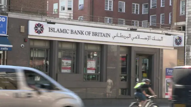 İslam bankçılığına tələbat təkcə müsəlman ölkələrində yox, Qərb ölkələrində də artır