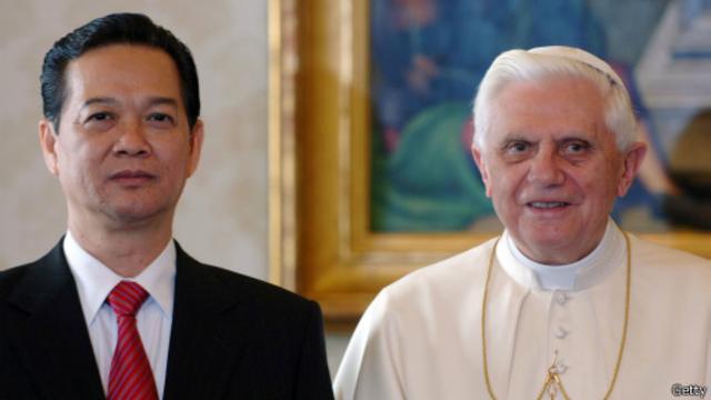 Thủ tướng Việt Nam gặp Giáo hoàng Benedict 16 năm 2007