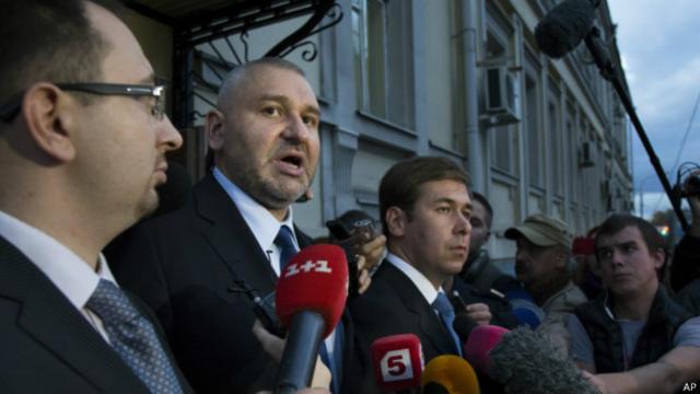 Штабы кандидатов на пост президента Украины частично согласовали ход завтрашних дебатов