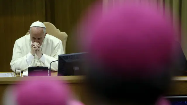 Kết quả bỏ phiếu được xem là bước lùi trong nỗ lực cải cách của Giáo hoàng Francis