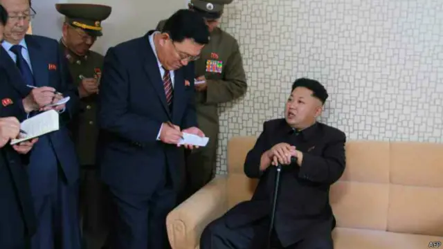 朝中社说,朝鲜最高领导人金正恩近日出席公开活动